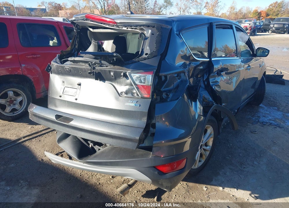 2017 FORD ESCAPE SE VIN: 1FMCU9G92HUB04287