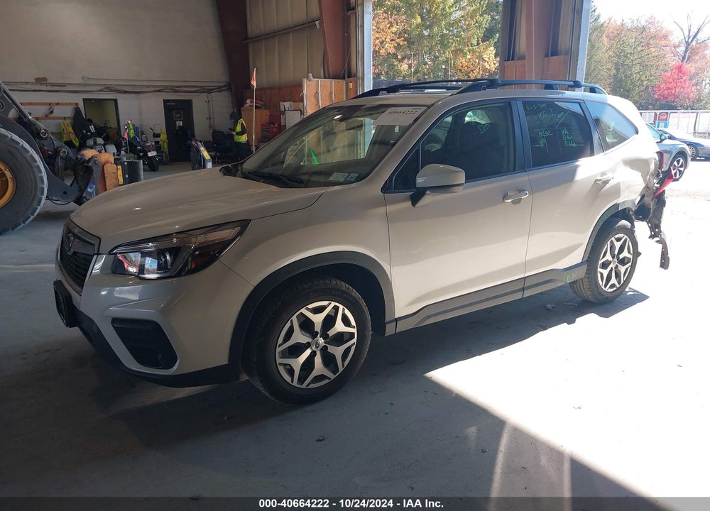 2020 SUBARU FORESTER PREMIUM VIN: JF2SKAGC3LH568498
