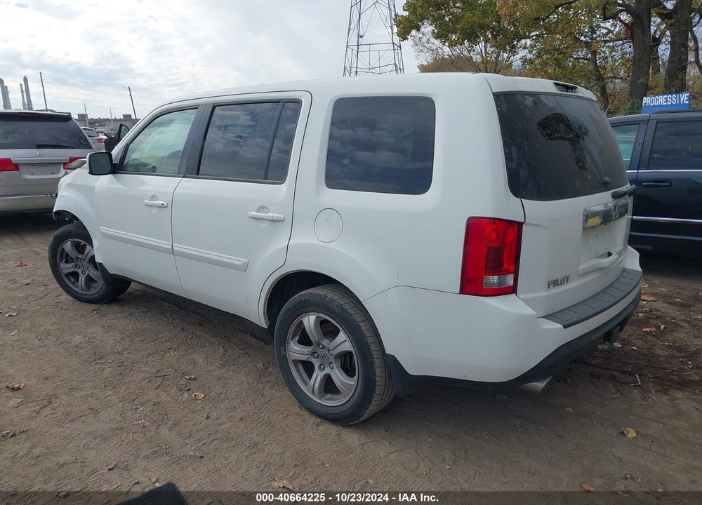2012 HONDA PILOT EX-L VIN: 5FNYF4H51CB083923