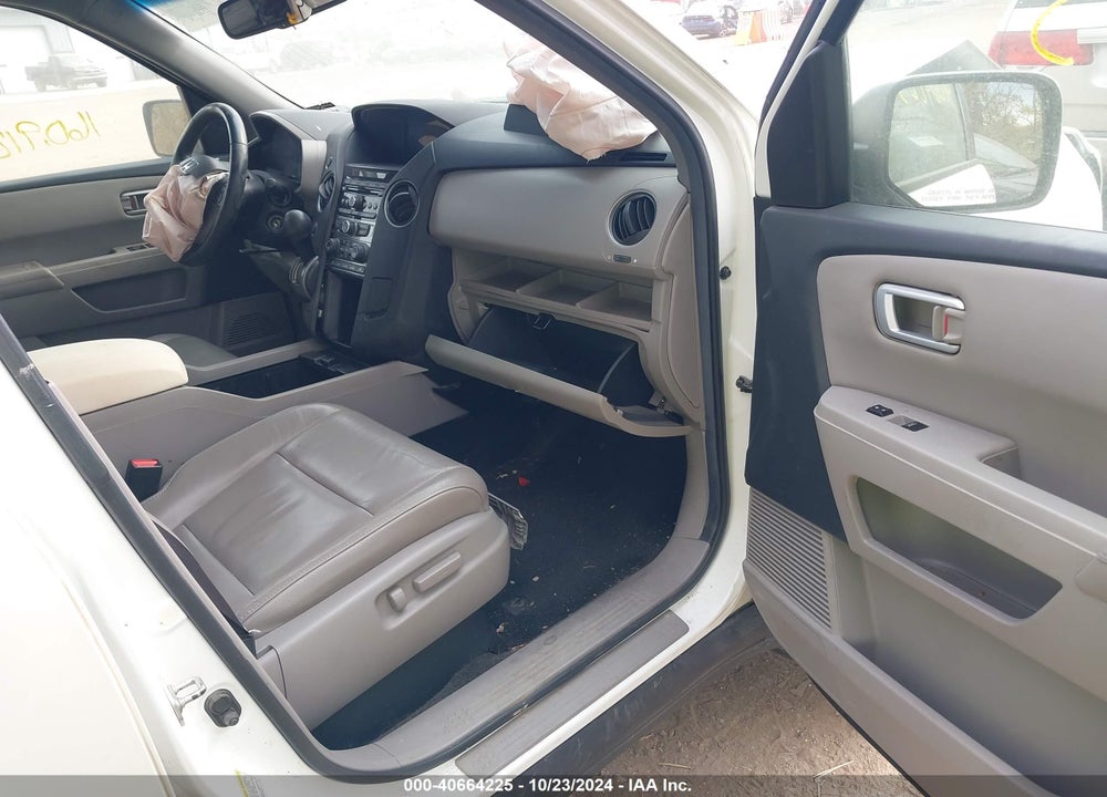 2012 HONDA PILOT EX-L VIN: 5FNYF4H51CB083923