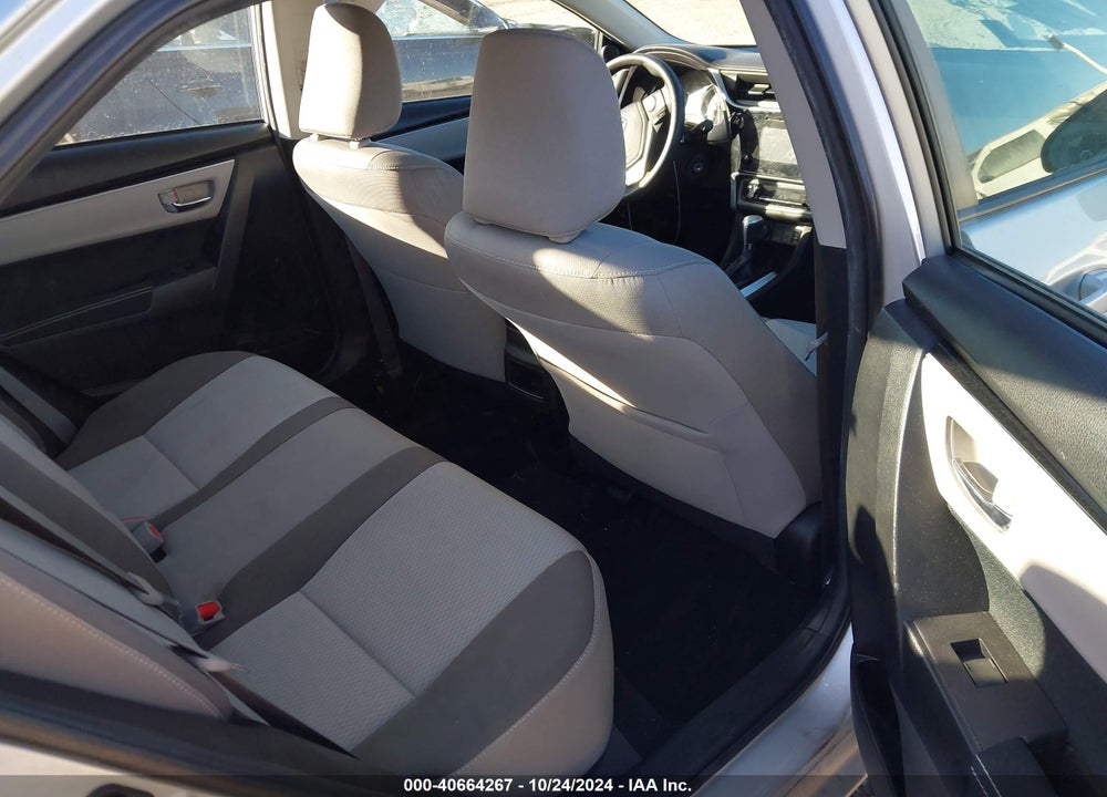 2018 TOYOTA COROLLA LE VIN: 5YFBURHE0JP847111