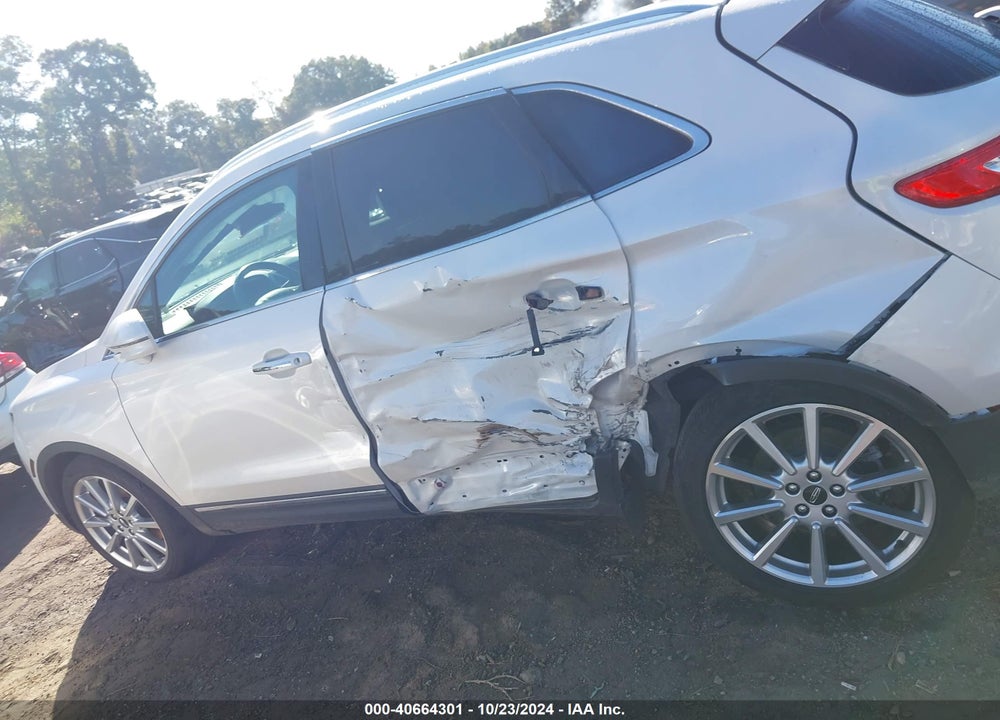 2019 LINCOLN MKC RESERVE VIN: 5LMCJ3C96KUL25374