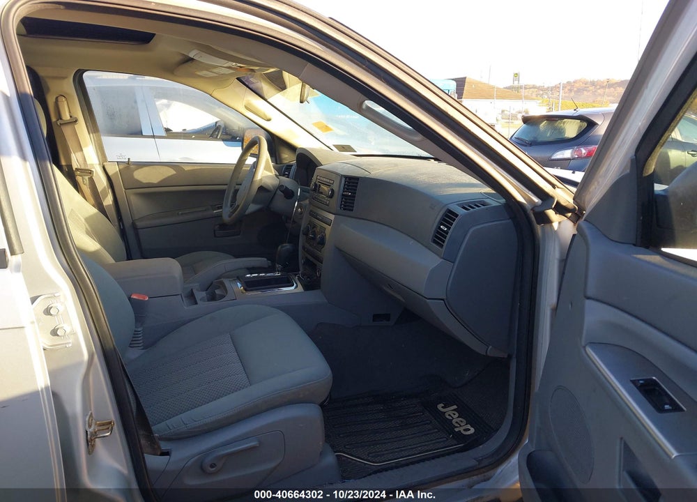 2006 JEEP GRAND CHEROKEE LAREDO VIN: 1J4GR48K06C333074