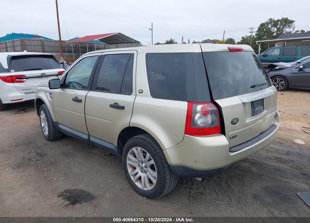 2008 LAND ROVER LR2 SE VIN: SALFS24N78H037140