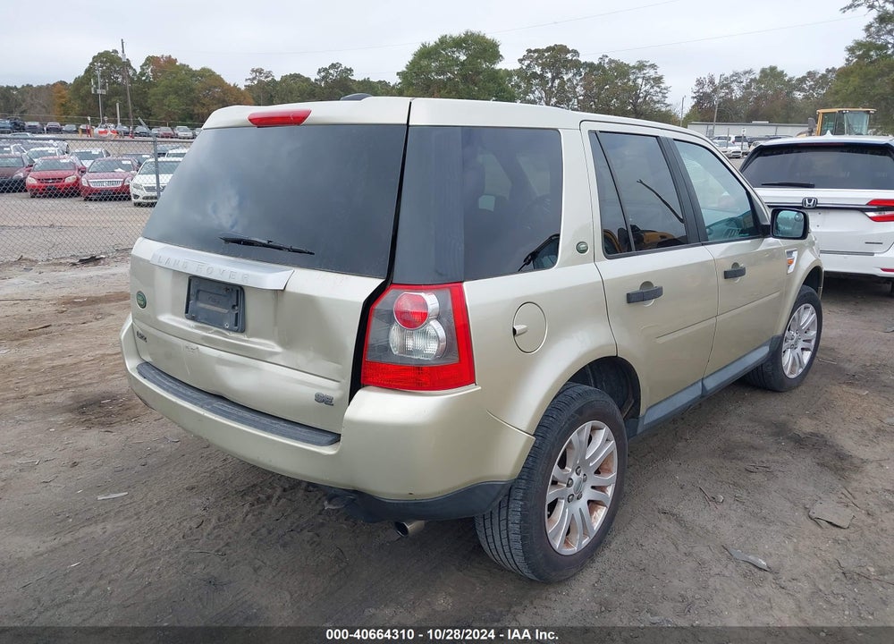 2008 LAND ROVER LR2 SE VIN: SALFS24N78H037140