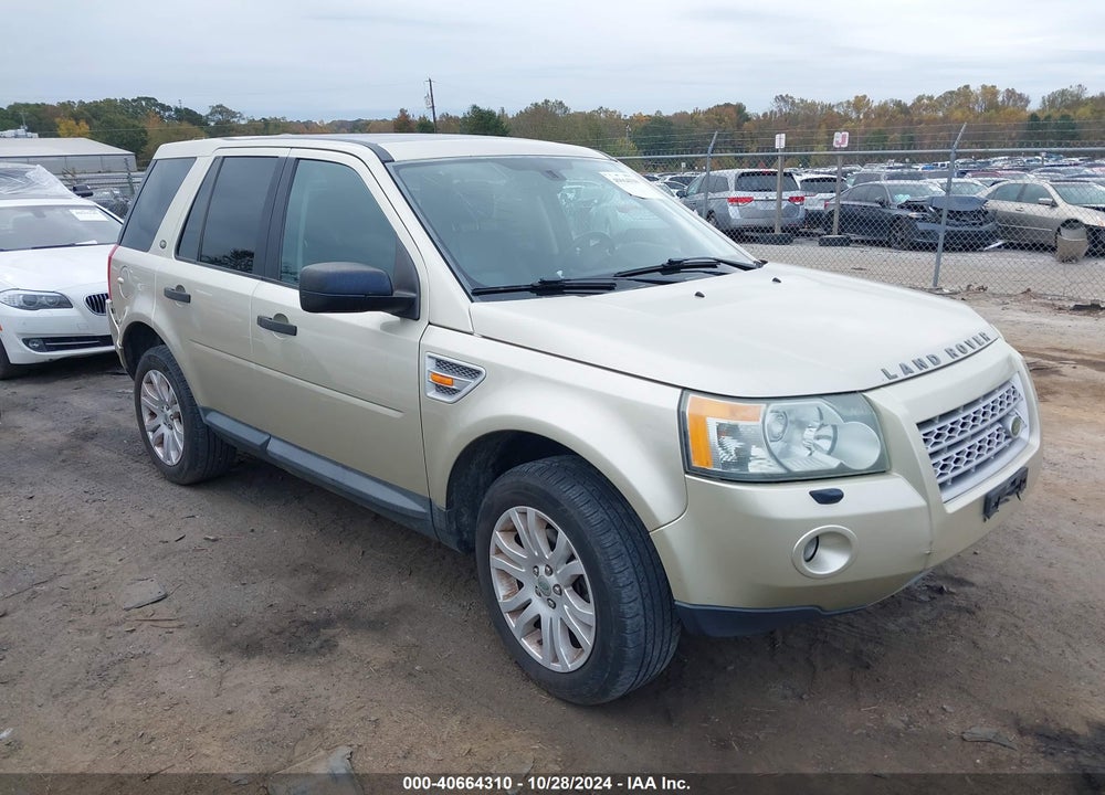 2008 LAND ROVER LR2 SE VIN: SALFS24N78H037140