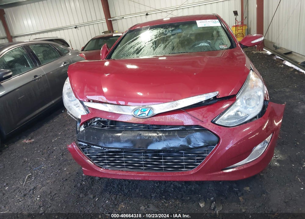 2015 HYUNDAI SONATA HYBRID VIN: KMHEC4A43FA119052