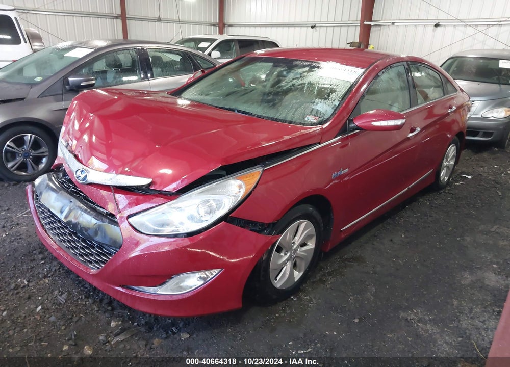 2015 HYUNDAI SONATA HYBRID VIN: KMHEC4A43FA119052