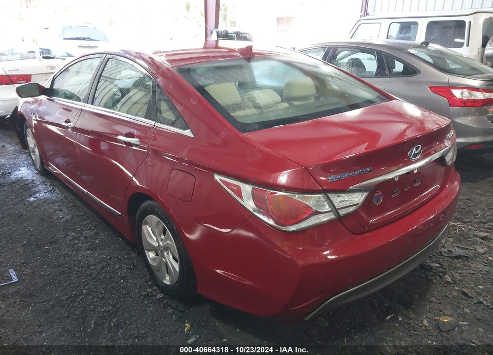 2015 HYUNDAI SONATA HYBRID VIN: KMHEC4A43FA119052