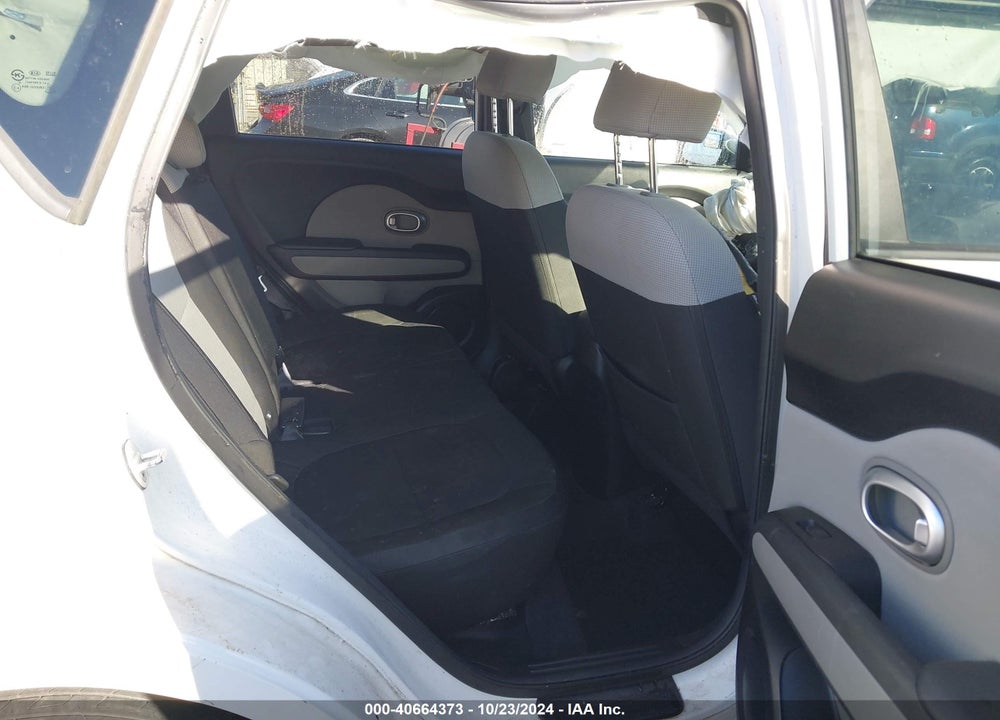 2014 KIA SOUL VIN: KNDJN2A22E7051726