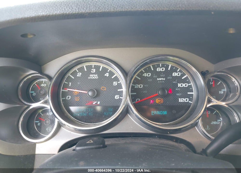 2011 CHEVROLET SILVERADO 1500 LT VIN: 3GCPKSE3XBG121334