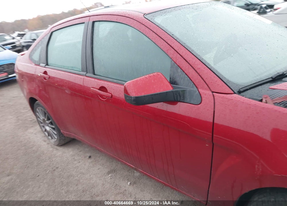 2011 FORD FOCUS SES VIN: 1FAHP3GN3BW176340
