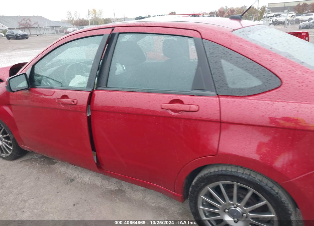 2011 FORD FOCUS SES VIN: 1FAHP3GN3BW176340