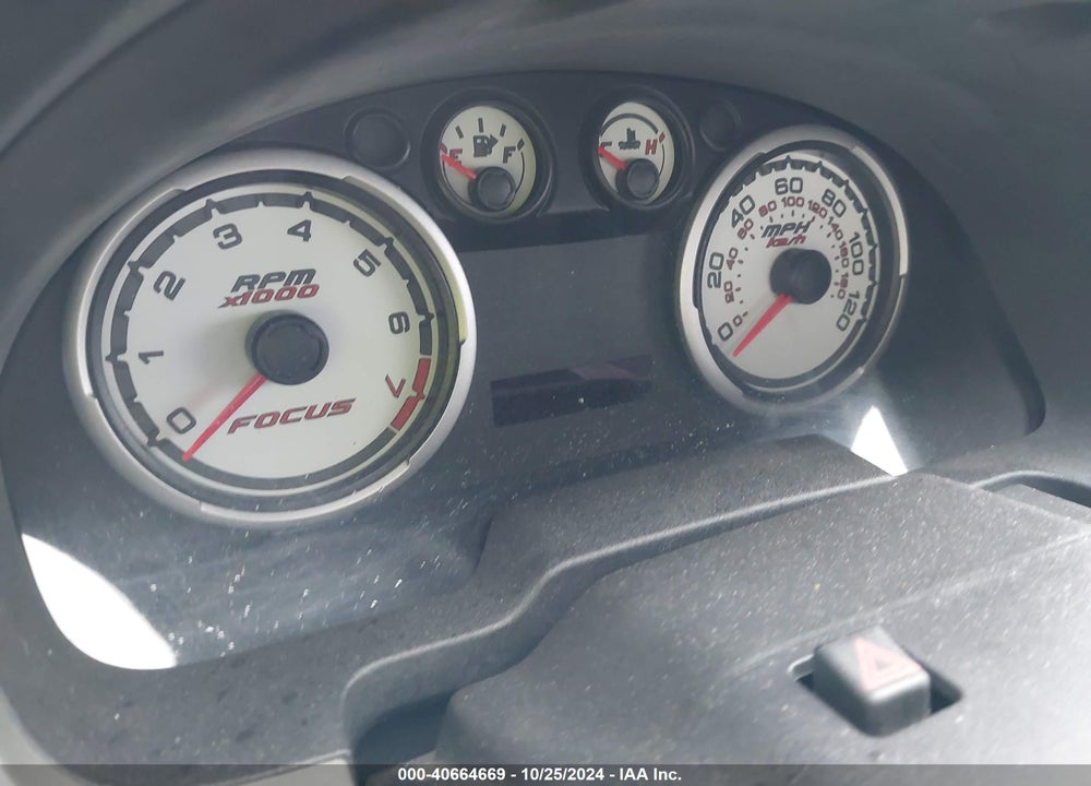 2011 FORD FOCUS SES VIN: 1FAHP3GN3BW176340
