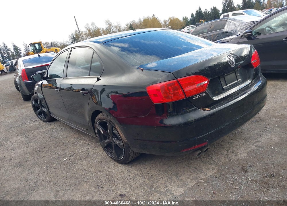 2014 VOLKSWAGEN JETTA 2.0L S VIN: 3VW2K7AJ7EM389966
