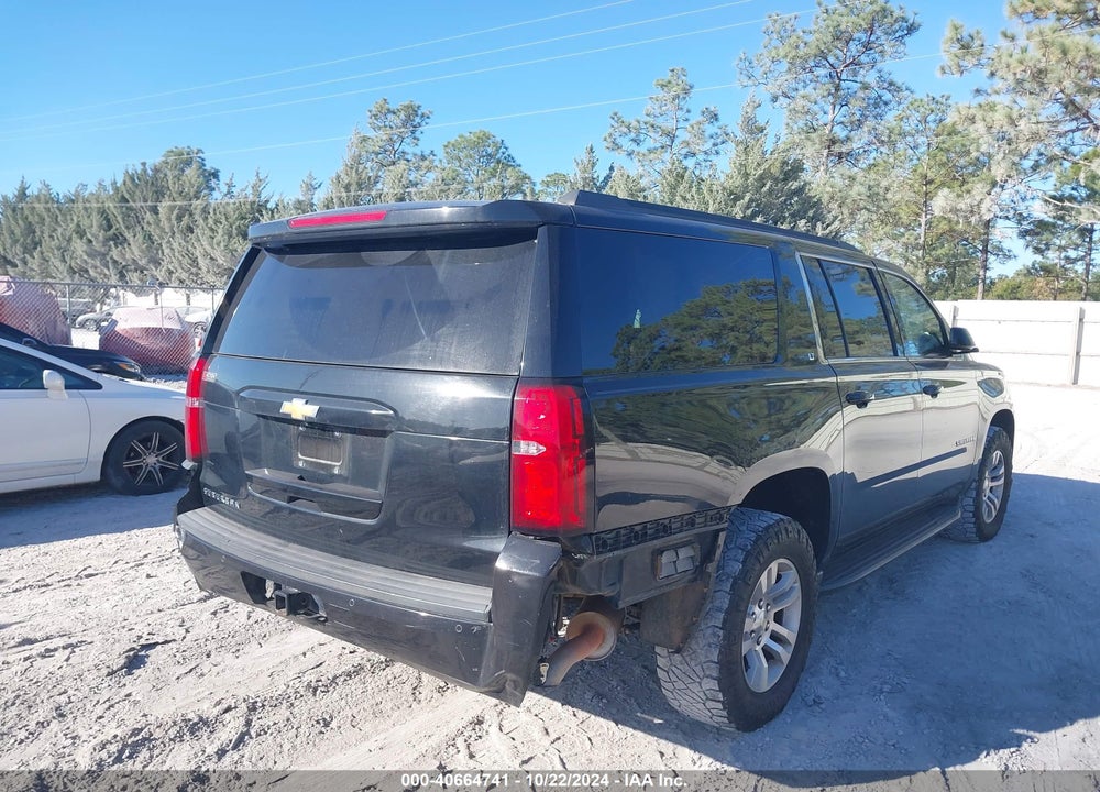 2017 CHEVROLET SUBURBAN LT VIN: 1GNSCHKC6HR117943