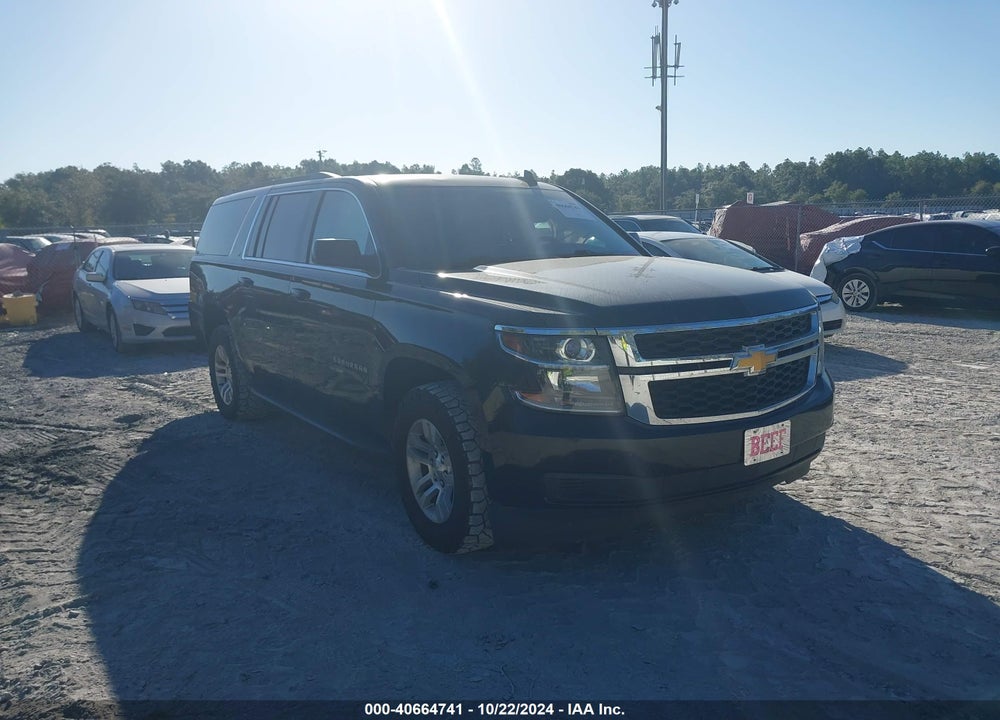 2017 CHEVROLET SUBURBAN LT VIN: 1GNSCHKC6HR117943
