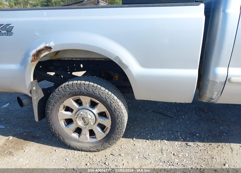 2005 FORD F-350 LARIAT/XL/XLT VIN: 1FTWX31P55EA32181