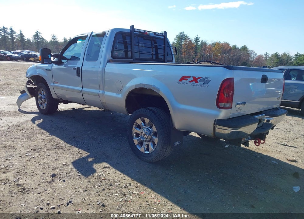 2005 FORD F-350 LARIAT/XL/XLT VIN: 1FTWX31P55EA32181