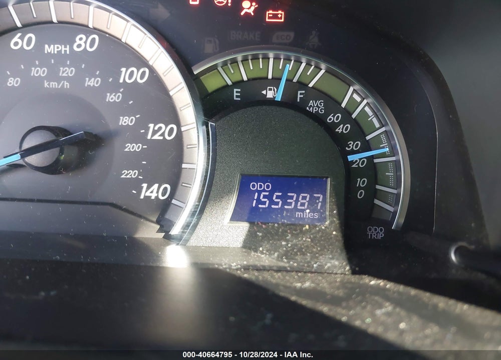 2014 TOYOTA CAMRY SE VIN: 4T1BF1FK2EU423051