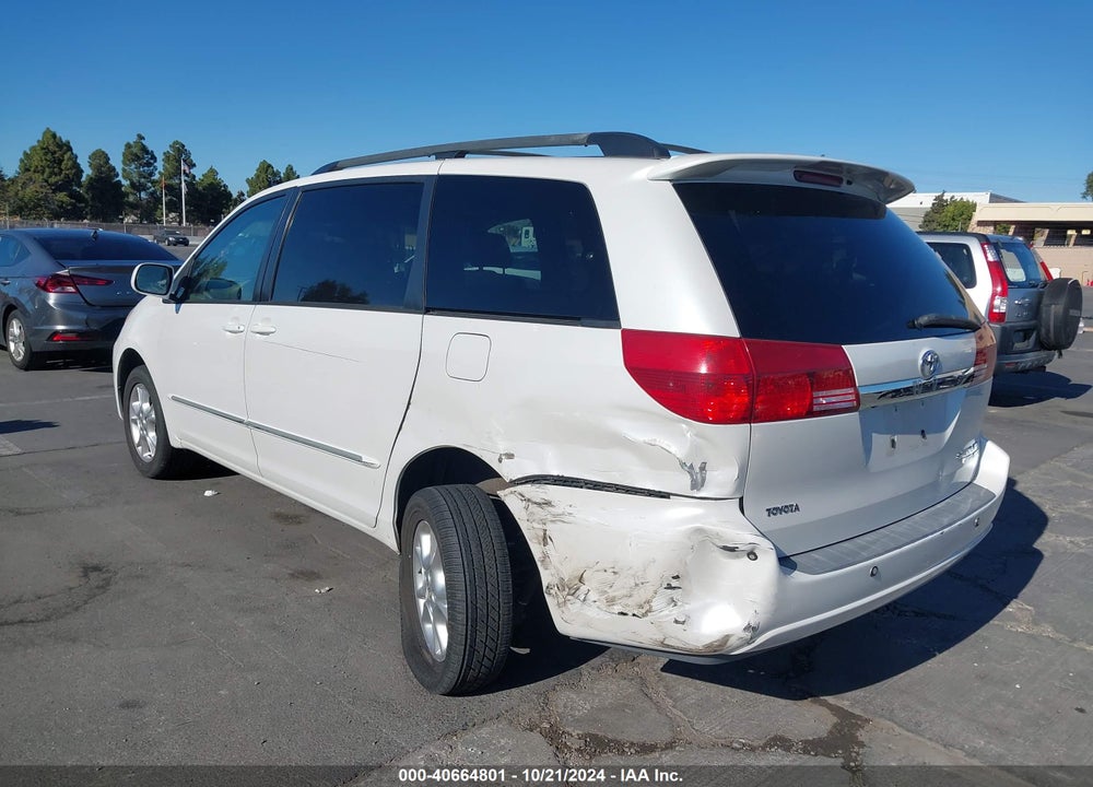 2005 TOYOTA SIENNA XLE LIMITED VIN: 5TDBA22C65S031119