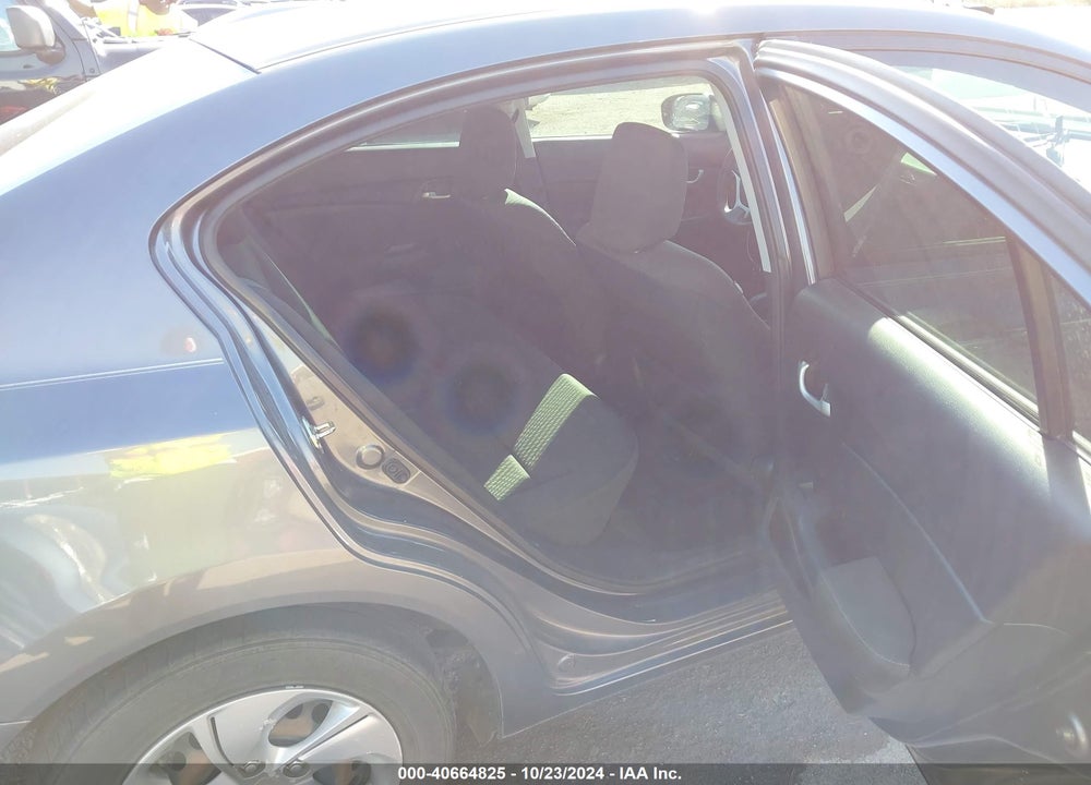 2014 HONDA CIVIC LX VIN: 2HGFB2F55EH524400