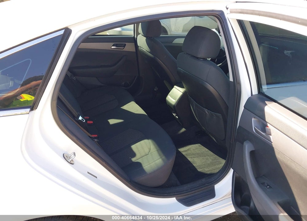 2018 HYUNDAI SONATA SE VIN: 5NPE24AF2JH702741