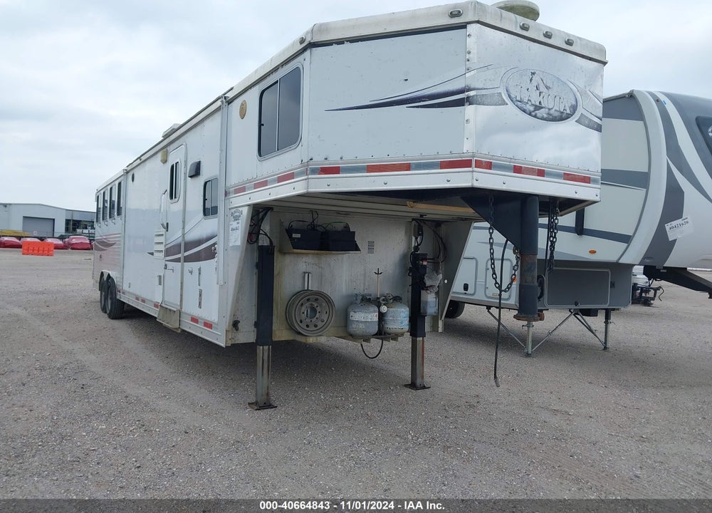 2009 LAKOTA M-84HSLGN10 VIN: 1L9GH042391387079