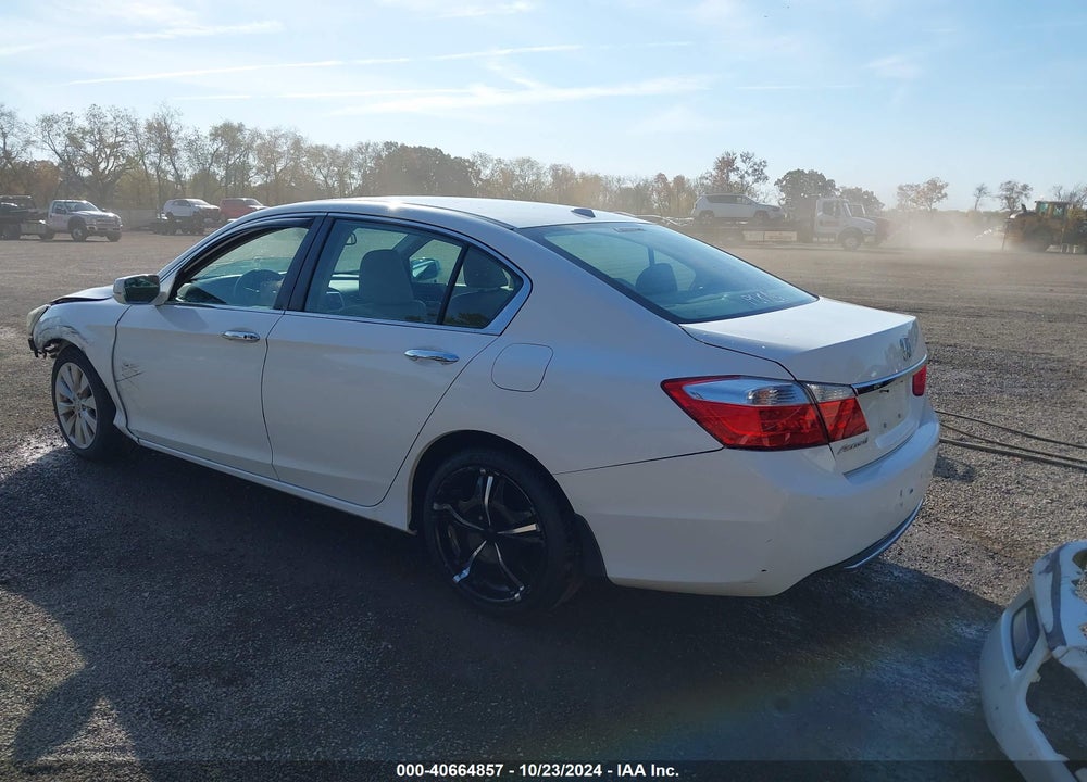 2015 HONDA ACCORD EX-L VIN: 1HGCR2F88FA151538
