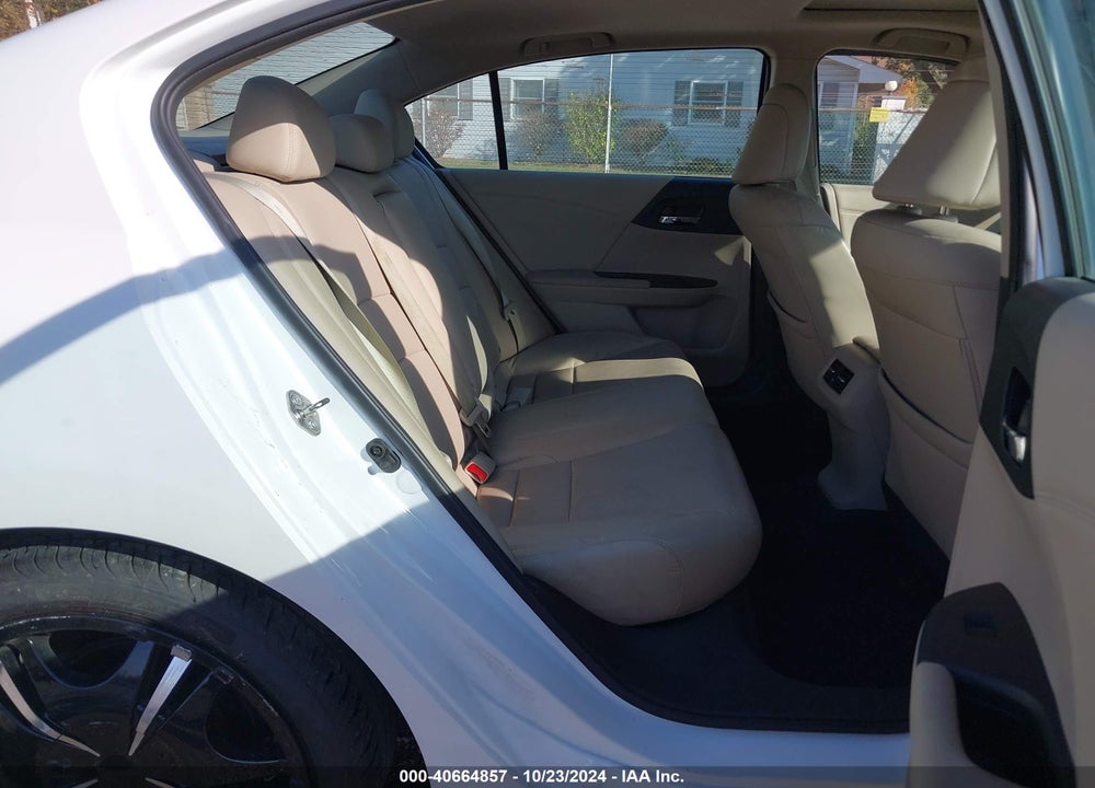 2015 HONDA ACCORD EX-L VIN: 1HGCR2F88FA151538