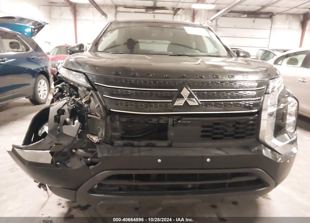2022 MITSUBISHI OUTLANDER ES 2.5 VIN: JA4J4TA86NZ040336