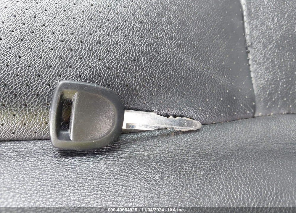 2008 MAZDA 3 S GRAND TOURING VIN: JM1BK344381785332