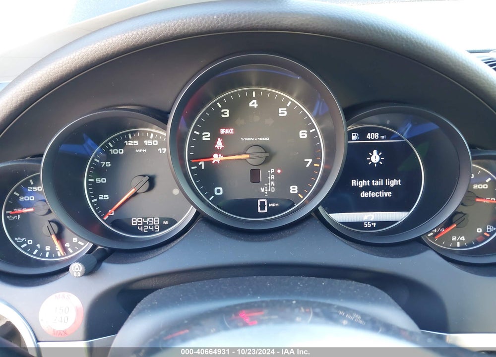 2016 PORSCHE CAYENNE VIN: WP1AA2A26GLA03683