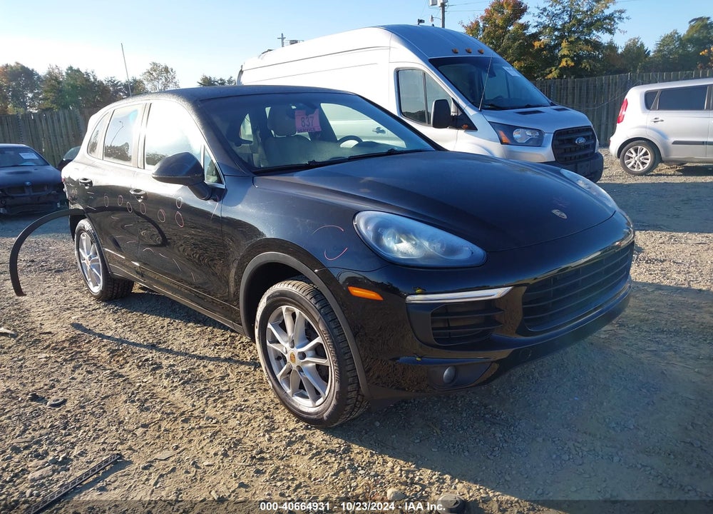 2016 PORSCHE CAYENNE VIN: WP1AA2A26GLA03683