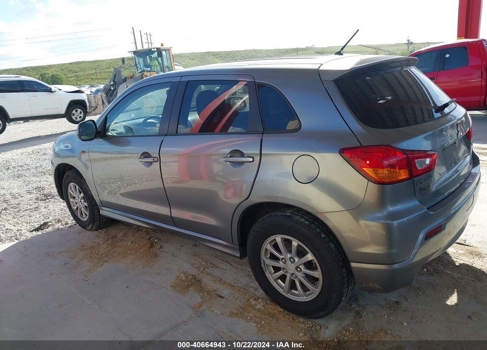 2011 MITSUBISHI OUTLANDER SPORT ES VIN: JA4AP3AU7BZ022329