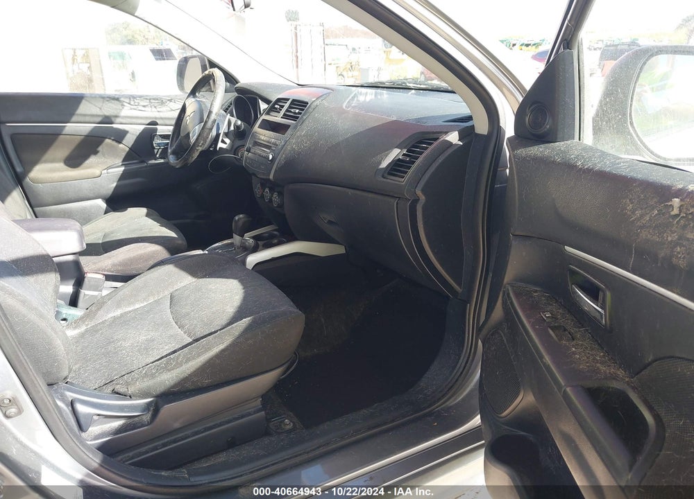 2011 MITSUBISHI OUTLANDER SPORT ES VIN: JA4AP3AU7BZ022329