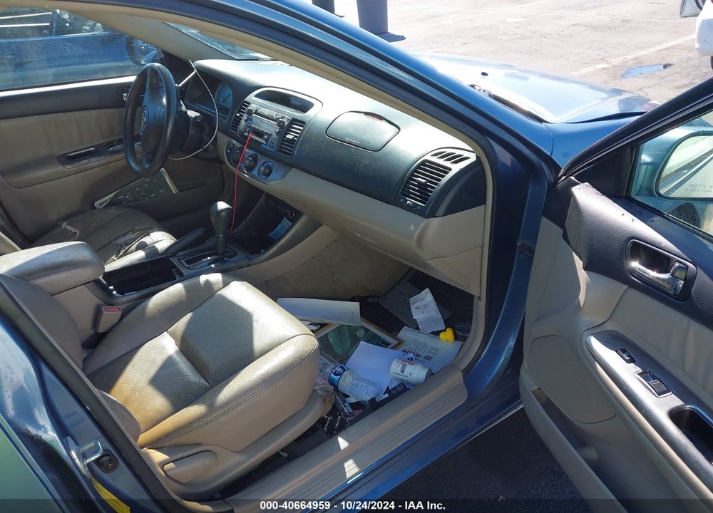 2003 TOYOTA CAMRY SE V6 VIN: 4T1BF30K33U553051