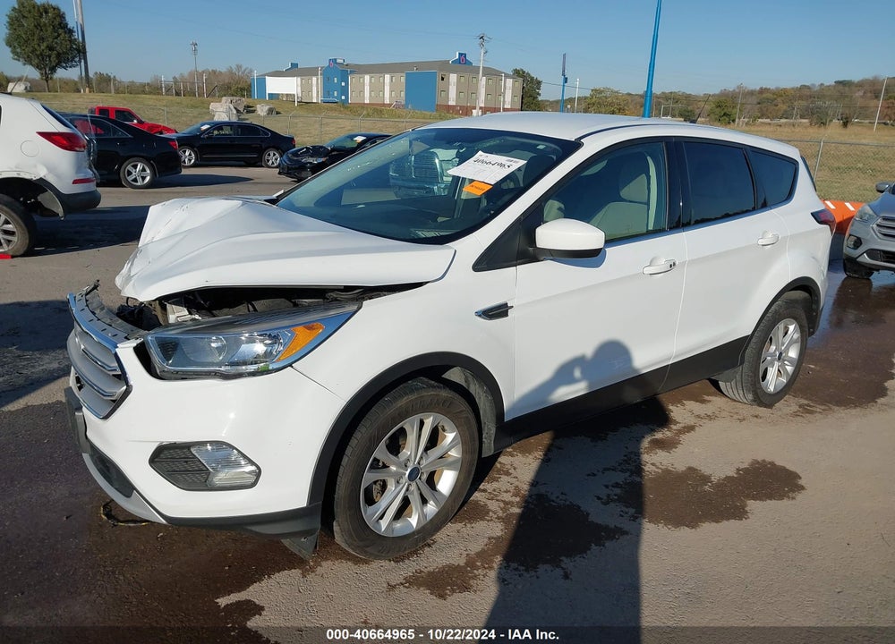 2019 FORD ESCAPE SE VIN: 1FMCU0GD5KUB10771