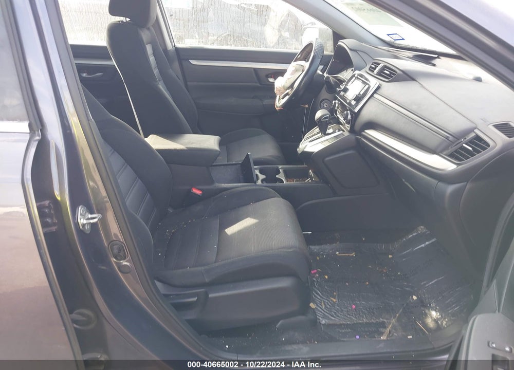 2019 HONDA CR-V LX VIN: 2HKRW6H33KH219077
