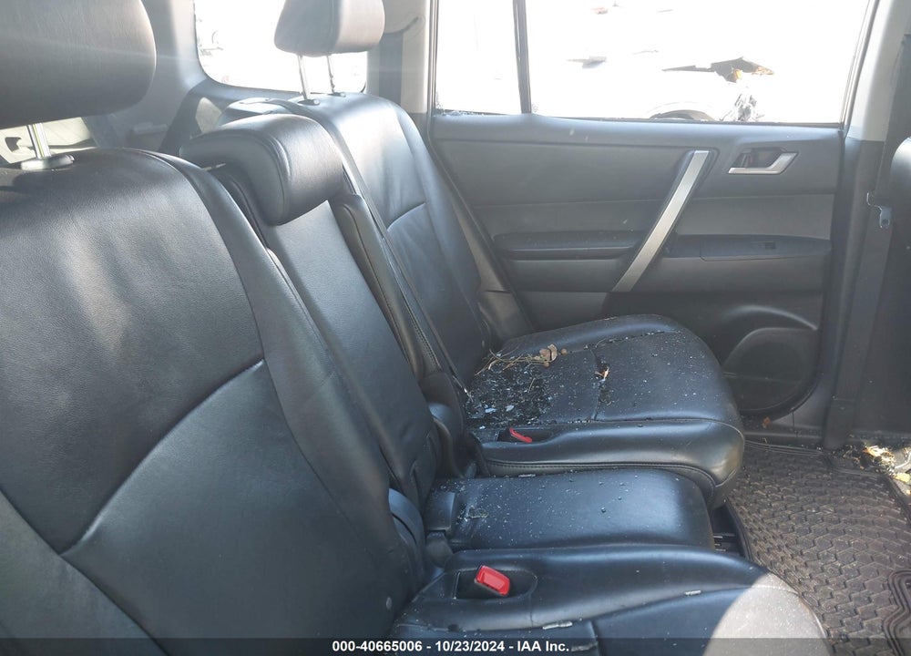 2012 TOYOTA HIGHLANDER V6 VIN: 5TDBK3EH8CS175181