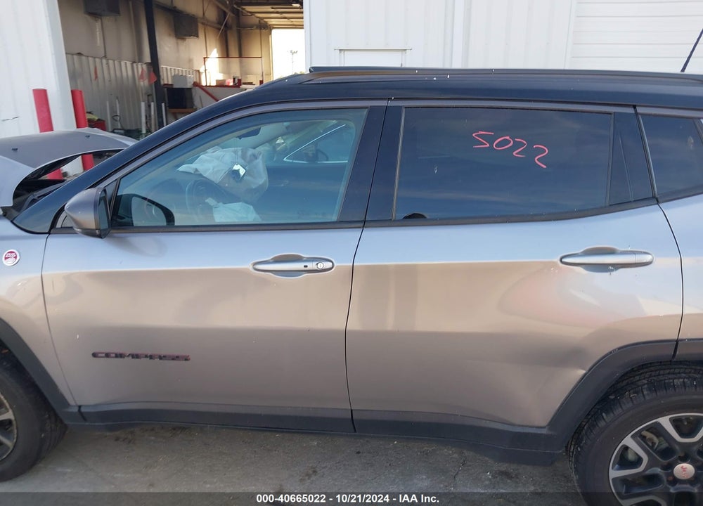 2019 JEEP COMPASS TRAILHAWK 4X4 VIN: 3C4NJDDB0KT688335