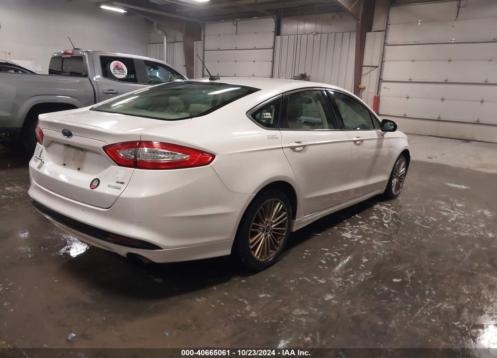 2016 FORD FUSION SE VIN: 3FA6P0HD1GR303303