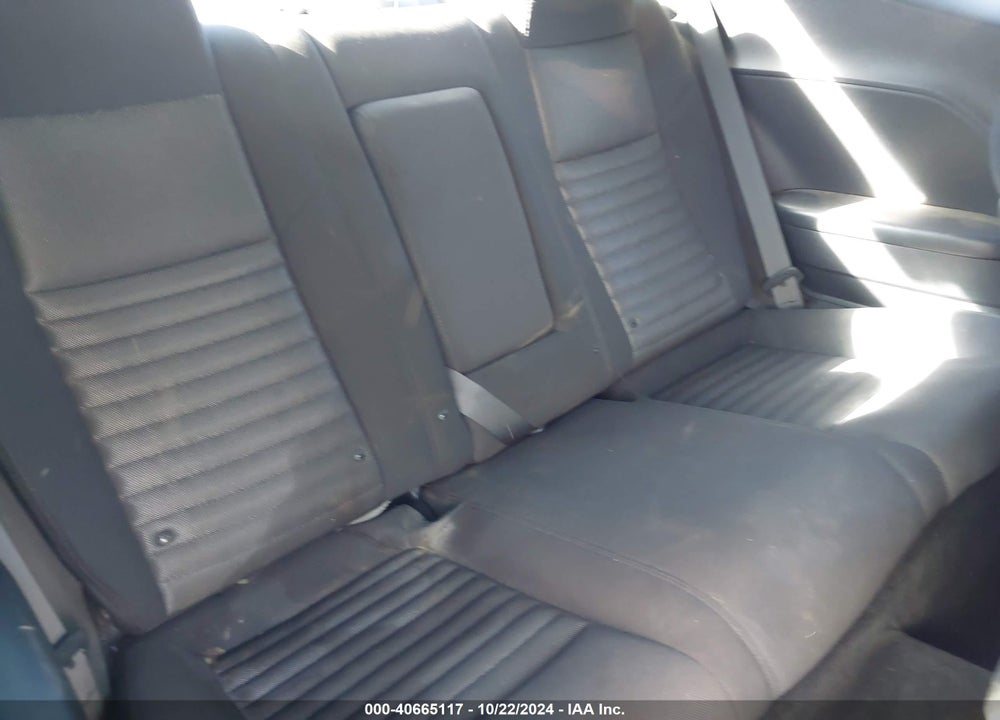 2014 DODGE CHALLENGER SXT VIN: 2C3CDYAG7EH196022