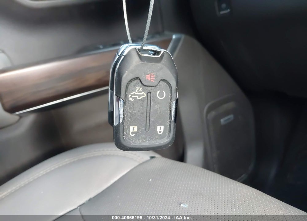 2019 GMC SIERRA 1500 SLT VIN: 3GTU9DEL5KG138956