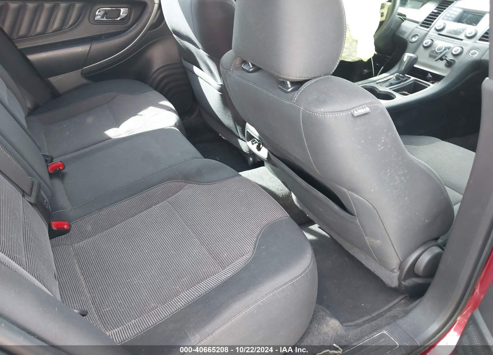 2018 FORD TAURUS SEL VIN: 1FAHP2E81JG105184