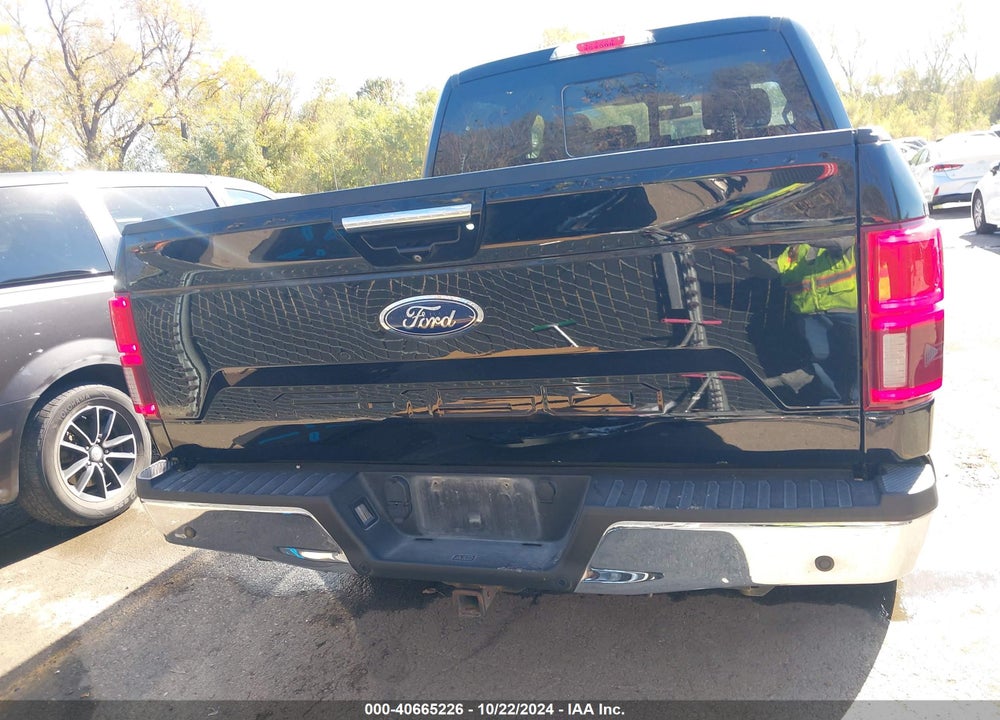 2018 FORD F-150 LARIAT VIN: 1FTEW1E53JKC36517