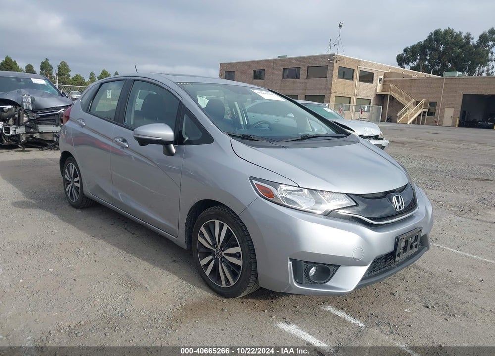 2017 HONDA FIT EX VIN: JHMGK5H75HS019813
