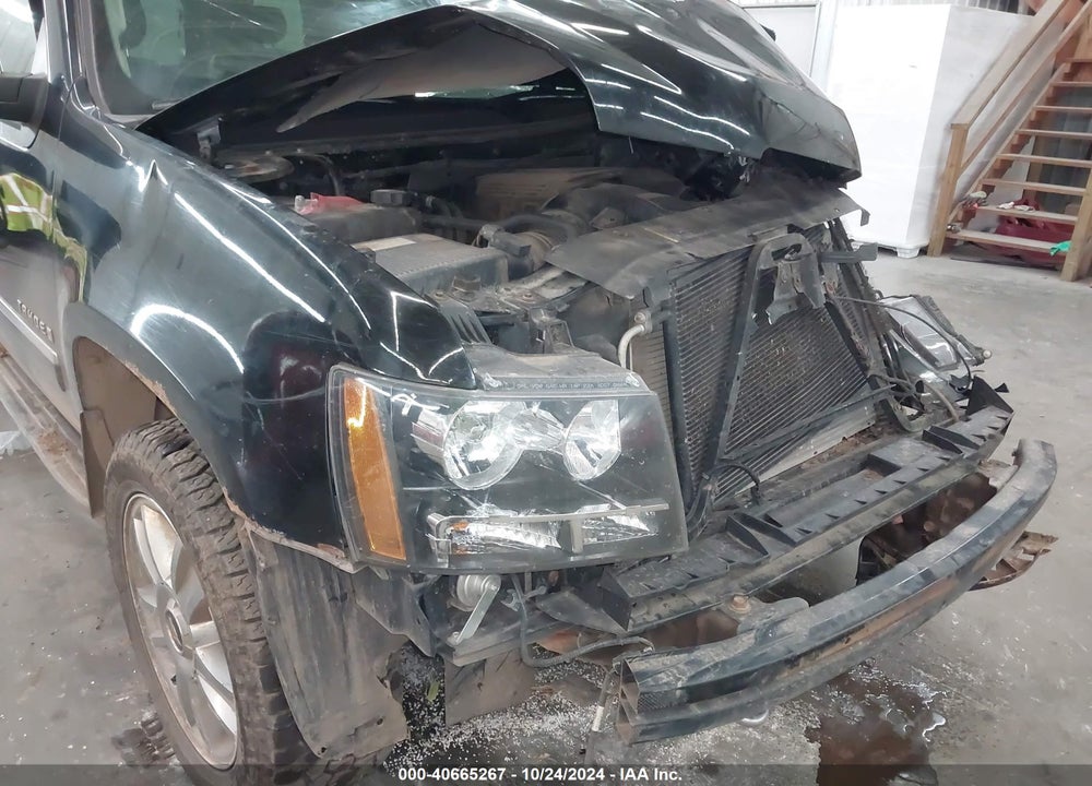 2009 CHEVROLET TAHOE LTZ VIN: 1GNFK330X9R135729