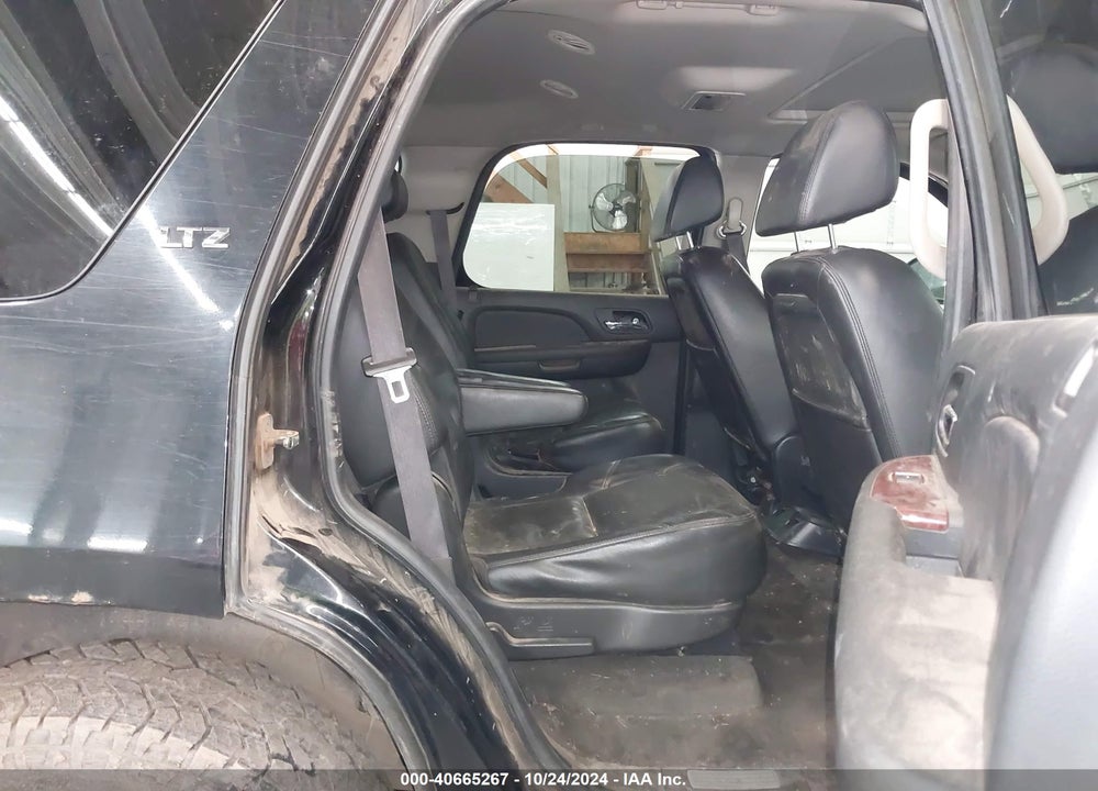 2009 CHEVROLET TAHOE LTZ VIN: 1GNFK330X9R135729