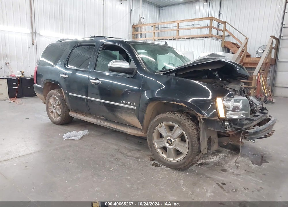 2009 CHEVROLET TAHOE LTZ VIN: 1GNFK330X9R135729